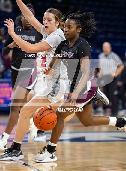 Thumbnail 1 in Jefferson vs. Winnsboro (UIL 3A Area Playoff) photogallery.