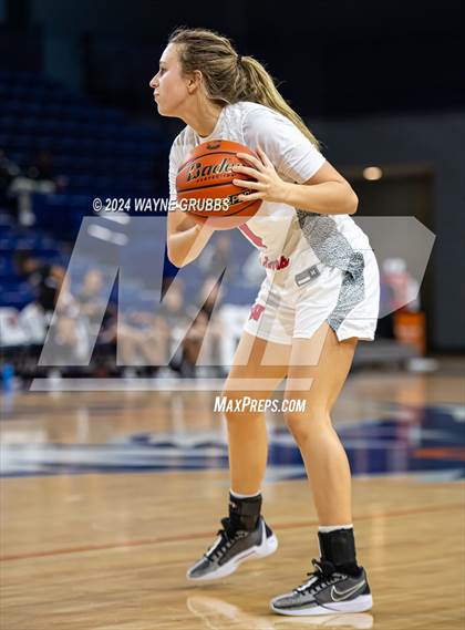 Thumbnail 3 in Jefferson vs. Winnsboro (UIL 3A Area Playoff) photogallery.