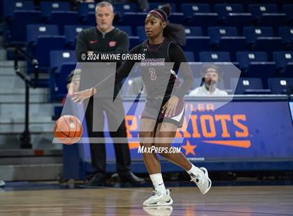 Thumbnail 3 in Jefferson vs. Winnsboro (UIL 3A Area Playoff) photogallery.