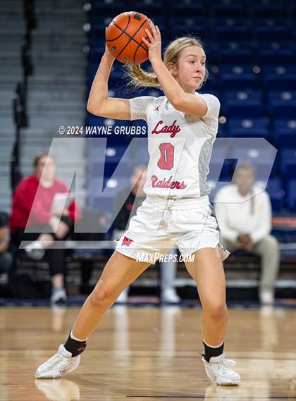 Thumbnail 3 in Jefferson vs. Winnsboro (UIL 3A Area Playoff) photogallery.