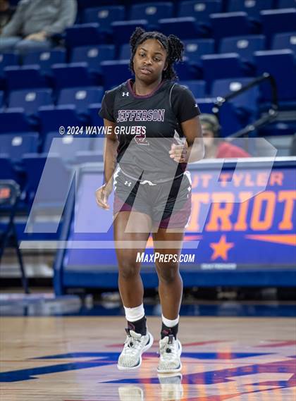 Thumbnail 1 in Jefferson vs. Winnsboro (UIL 3A Area Playoff) photogallery.