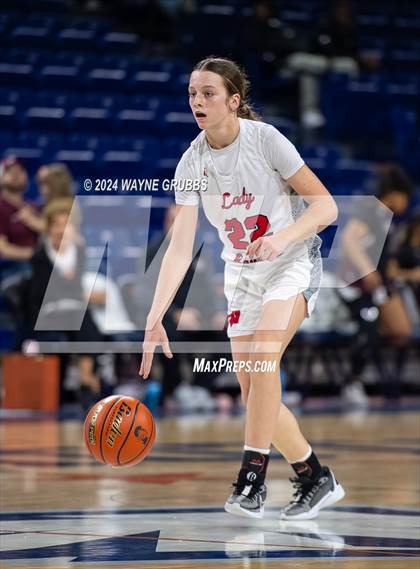 Thumbnail 3 in Jefferson vs. Winnsboro (UIL 3A Area Playoff) photogallery.