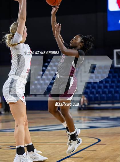 Thumbnail 2 in Jefferson vs. Winnsboro (UIL 3A Area Playoff) photogallery.