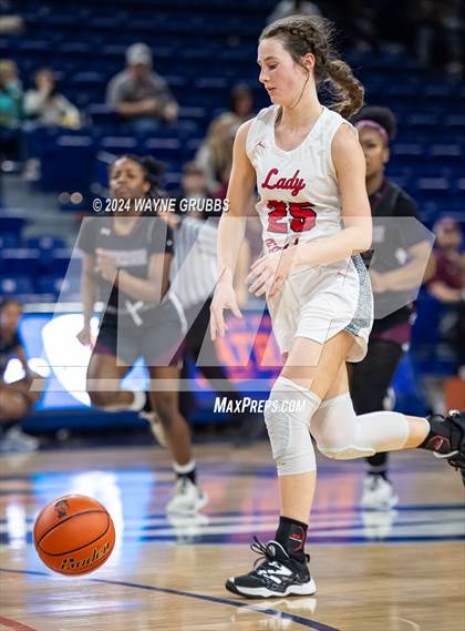 Thumbnail 1 in Jefferson vs. Winnsboro (UIL 3A Area Playoff) photogallery.