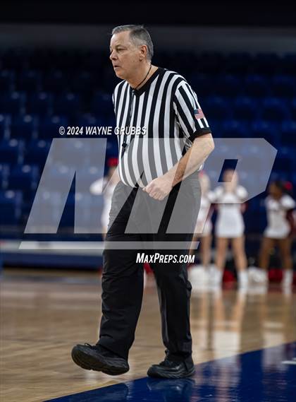 Thumbnail 1 in Jefferson vs. Winnsboro (UIL 3A Area Playoff) photogallery.