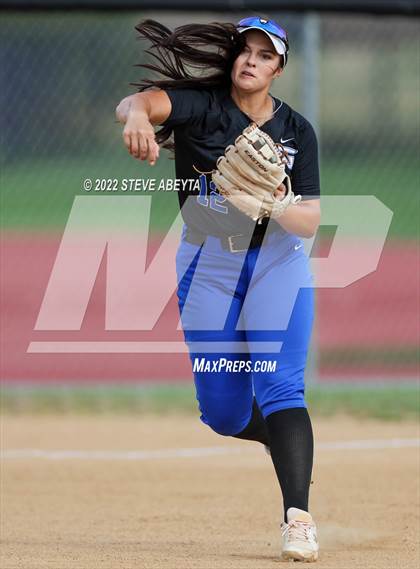 Thumbnail 1 in Mullen @ Grandview photogallery.