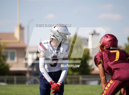 Thumbnail 3 in FR: Liberty @ Highland photogallery.