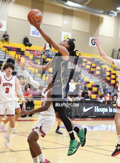 Thumbnail 2 in Notre Dame (Sherman Oaks, CA) vs. Brophy College Prep (AZ) - (Hoophall West) photogallery.