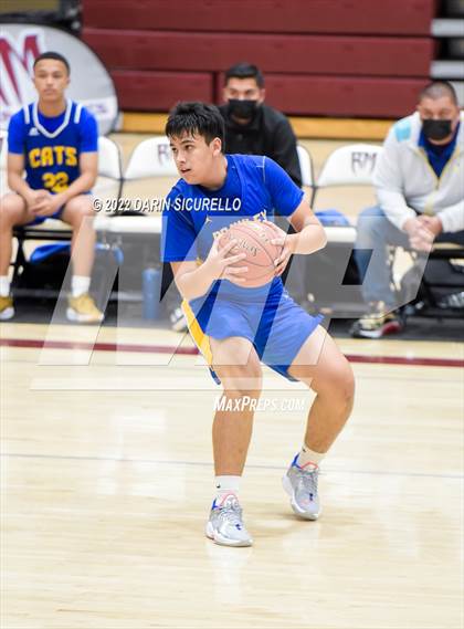 Thumbnail 3 in Rancho Mirage vs Brawley (Rancho Mirage Holiday Invitational) photogallery.
