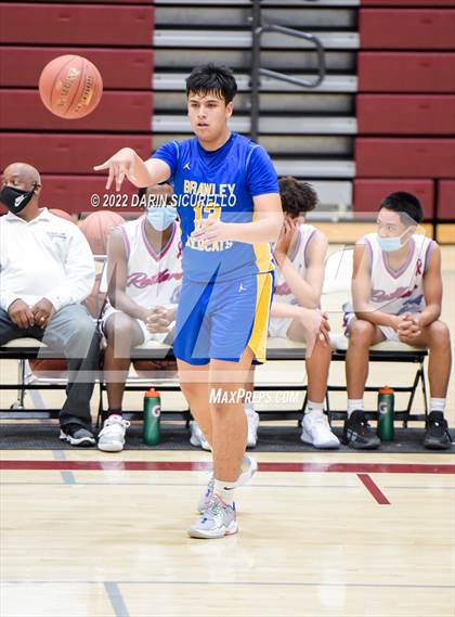 Thumbnail 3 in Rancho Mirage vs Brawley (Rancho Mirage Holiday Invitational) photogallery.