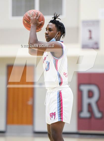 Thumbnail 3 in Rancho Mirage vs Brawley (Rancho Mirage Holiday Invitational) photogallery.