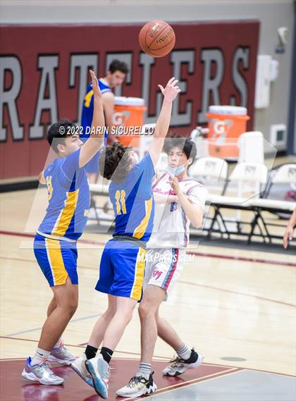 Thumbnail 2 in Rancho Mirage vs Brawley (Rancho Mirage Holiday Invitational) photogallery.