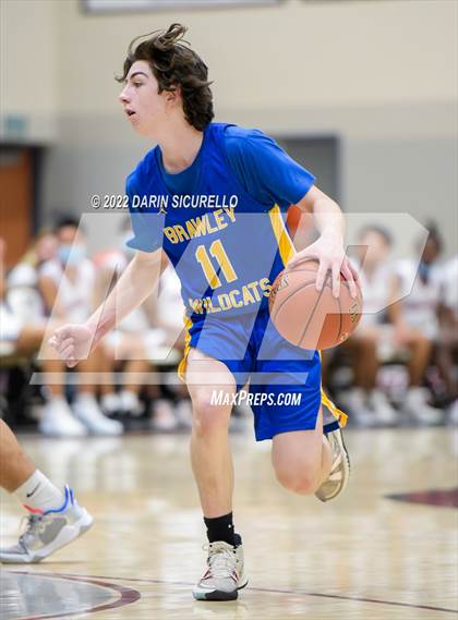 Thumbnail 2 in Rancho Mirage vs Brawley (Rancho Mirage Holiday Invitational) photogallery.