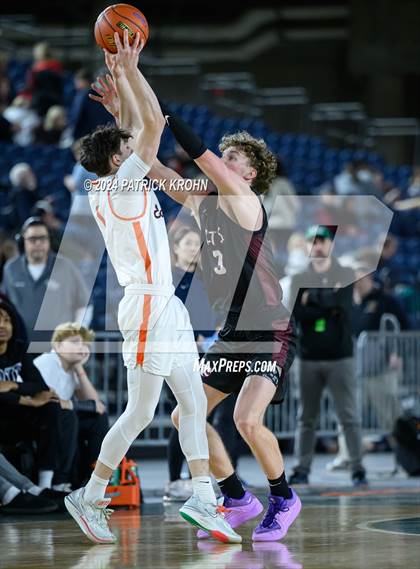 Thumbnail 2 in Mt. Spokane @ Eastside Catholic (WIAA 3A Semifinals) photogallery.