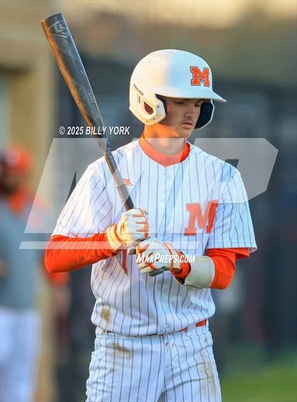 Thumbnail 3 in Grand Saline vs Mineola photogallery.