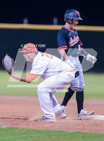 Thumbnail 2 in Grand Saline vs Mineola photogallery.
