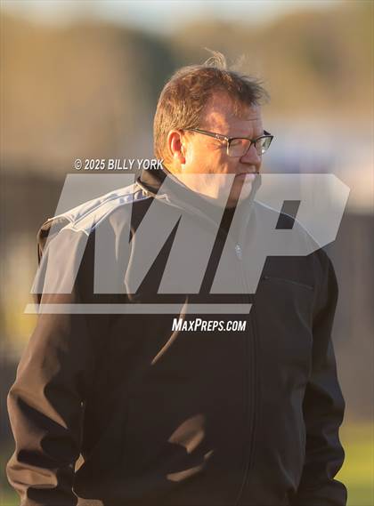 Thumbnail 2 in Grand Saline vs Mineola photogallery.