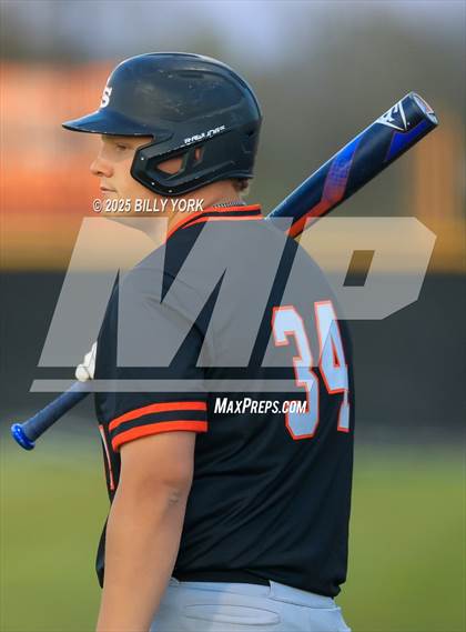 Thumbnail 2 in Grand Saline vs Mineola photogallery.