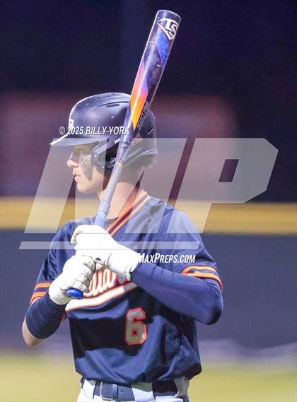 Thumbnail 1 in Grand Saline vs Mineola photogallery.