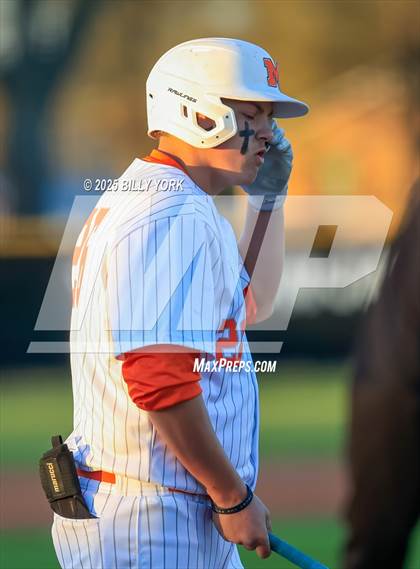Thumbnail 2 in Grand Saline vs Mineola photogallery.