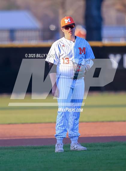 Thumbnail 3 in Grand Saline vs Mineola photogallery.