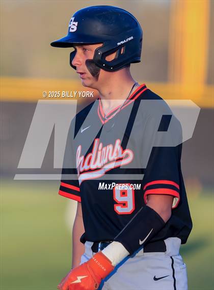 Thumbnail 3 in Grand Saline vs Mineola photogallery.