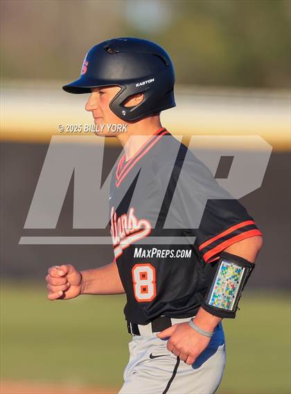 Thumbnail 3 in Grand Saline vs Mineola photogallery.