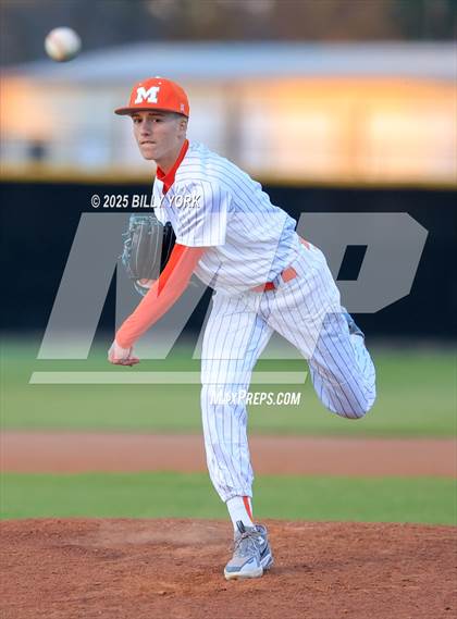 Thumbnail 2 in Grand Saline vs Mineola photogallery.