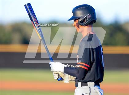 Thumbnail 3 in Grand Saline vs Mineola photogallery.