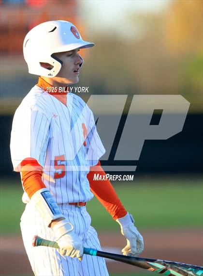 Thumbnail 1 in Grand Saline vs Mineola photogallery.
