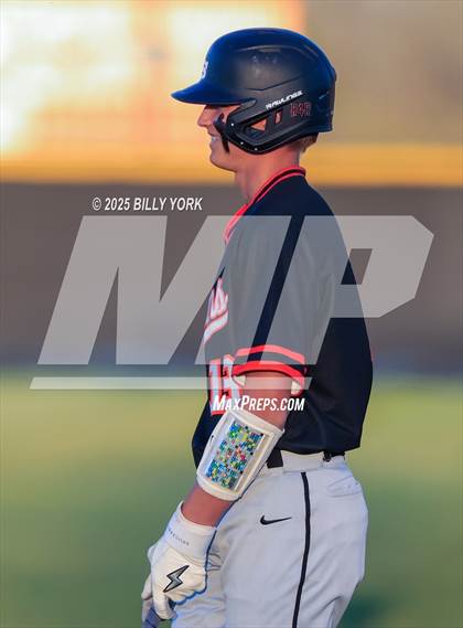 Thumbnail 3 in Grand Saline vs Mineola photogallery.