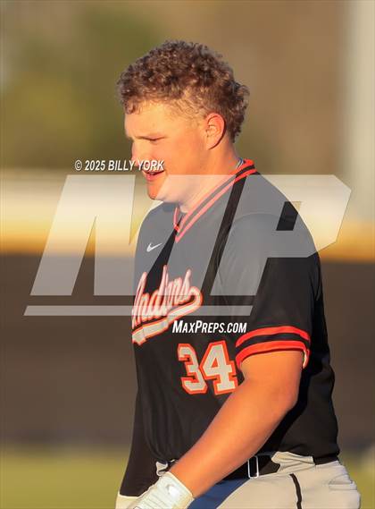 Thumbnail 2 in Grand Saline vs Mineola photogallery.