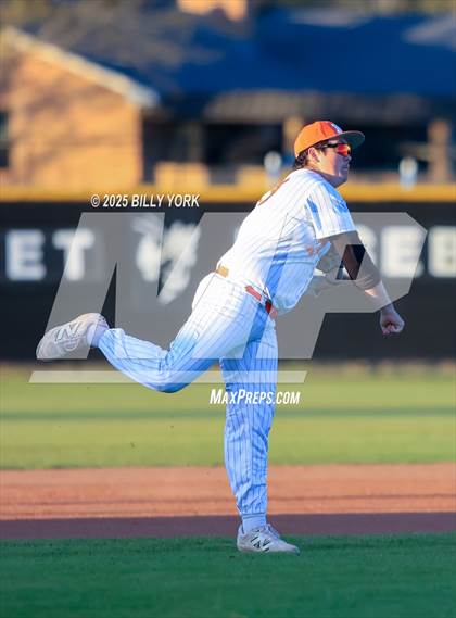 Thumbnail 3 in Grand Saline vs Mineola photogallery.