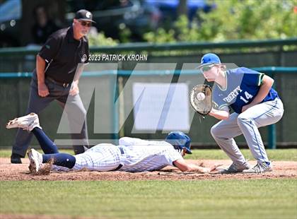 Thumbnail 2 in Liberty @ Bainbridge (WIAA 3A Round 2) photogallery.