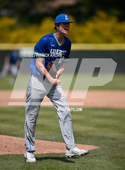Thumbnail 2 in Liberty @ Bainbridge (WIAA 3A Round 2) photogallery.