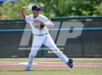 Thumbnail 3 in Liberty @ Bainbridge (WIAA 3A Round 2) photogallery.