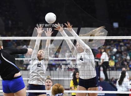 Thumbnail 1 in University vs. Resurrection Christian (CHSAA 3A Pool 4 Playoff) photogallery.