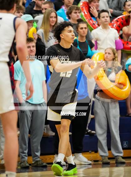 Thumbnail 2 in Palmer vs Dakota Ridge (CHSAA 5A Sweet 16) photogallery.