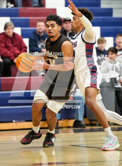 Thumbnail 1 in Palmer vs Dakota Ridge (CHSAA 5A Sweet 16) photogallery.