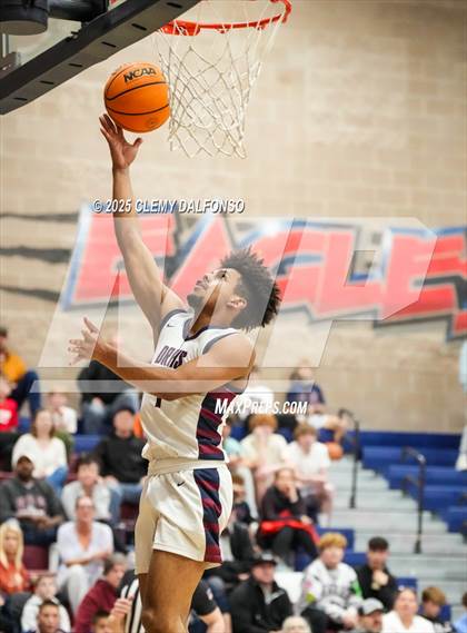 Thumbnail 2 in Palmer vs Dakota Ridge (CHSAA 5A Sweet 16) photogallery.