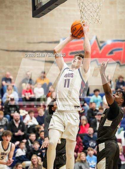Thumbnail 1 in Palmer vs Dakota Ridge (CHSAA 5A Sweet 16) photogallery.