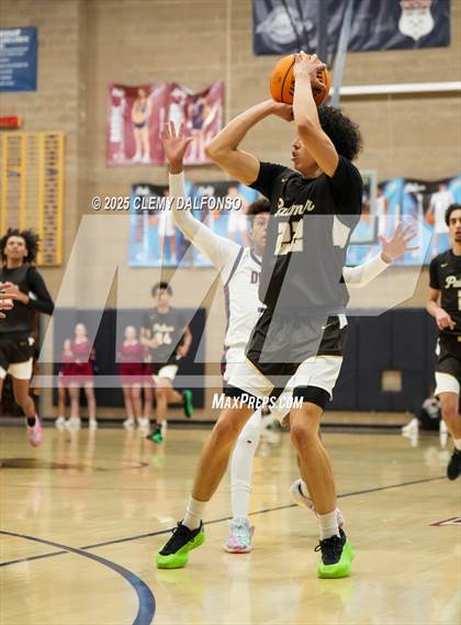 Thumbnail 2 in Palmer vs Dakota Ridge (CHSAA 5A Sweet 16) photogallery.