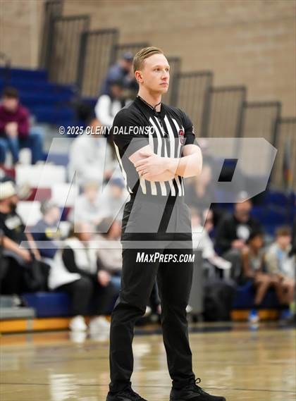 Thumbnail 3 in Palmer vs Dakota Ridge (CHSAA 5A Sweet 16) photogallery.