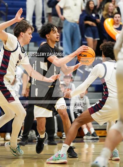 Thumbnail 2 in Palmer vs Dakota Ridge (CHSAA 5A Sweet 16) photogallery.