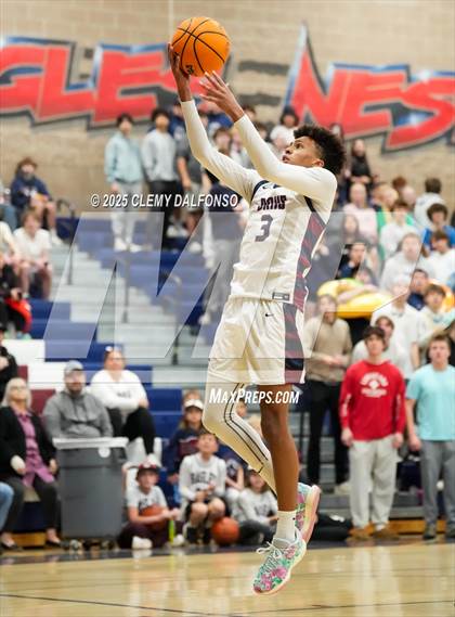 Thumbnail 2 in Palmer vs Dakota Ridge (CHSAA 5A Sweet 16) photogallery.