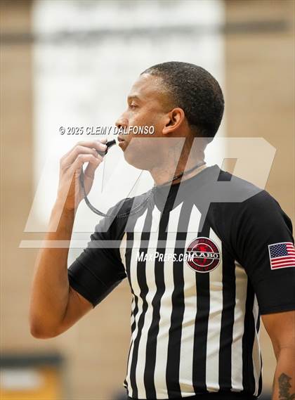 Thumbnail 1 in Palmer vs Dakota Ridge (CHSAA 5A Sweet 16) photogallery.