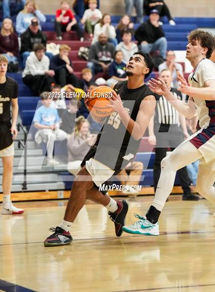 Thumbnail 3 in Palmer vs Dakota Ridge (CHSAA 5A Sweet 16) photogallery.