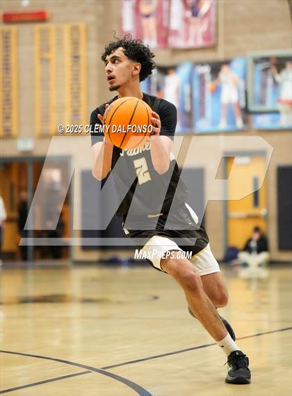 Thumbnail 1 in Palmer vs Dakota Ridge (CHSAA 5A Sweet 16) photogallery.