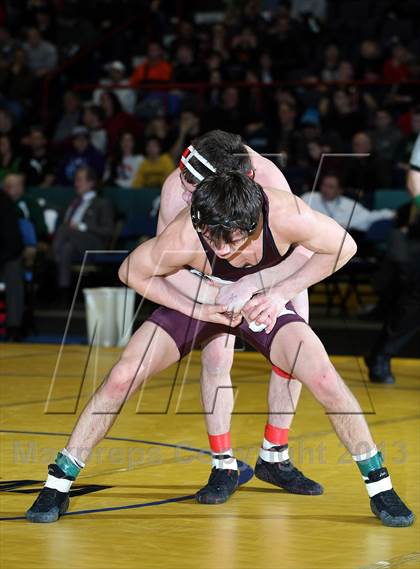 Thumbnail 3 in NYSPHSAA D1 Boys Wrestling Championships (Finals 99-138lbs) photogallery.