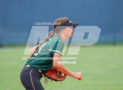 Thumbnail 1 in Wesleyan @ Pope photogallery.